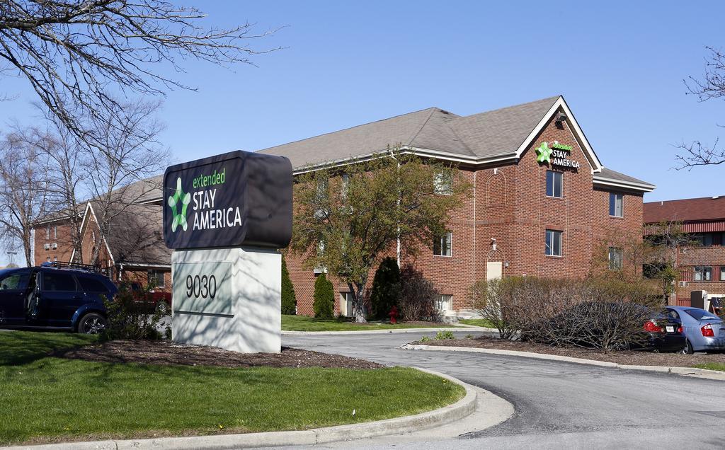 Suburban Studios Indianapolis Northwest - College Parks Buitenkant foto